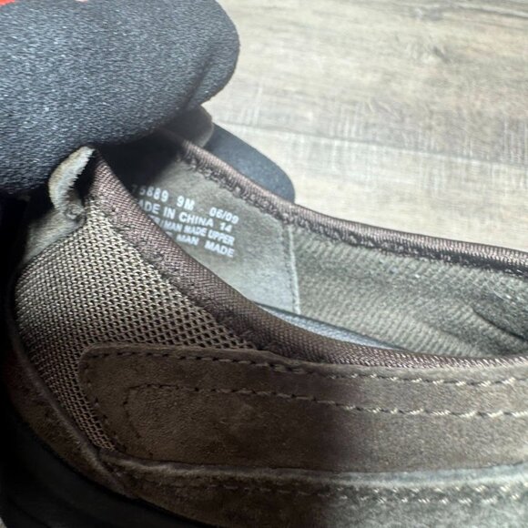 Privo by Clarks Brown Suede Mary Jane Style Shoes Women's Size 9 - Picture 5 of 7